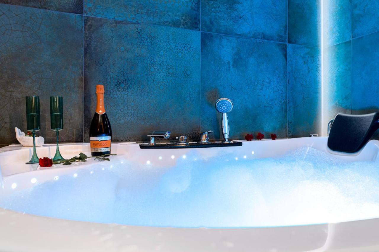 Jacuzzi & Bike Apartment, Краків Екстер'єр фото