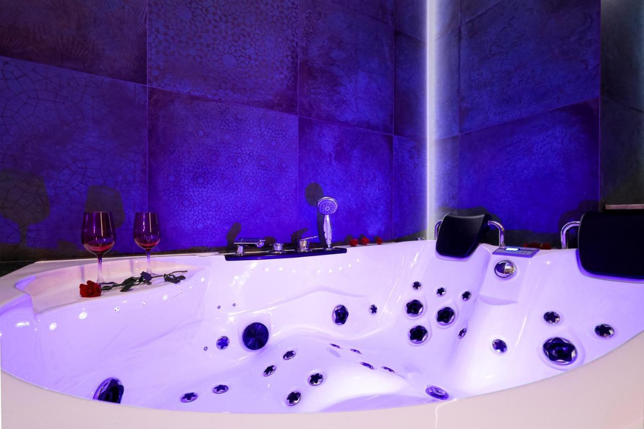 Jacuzzi & Bike Apartment, Краків Екстер'єр фото